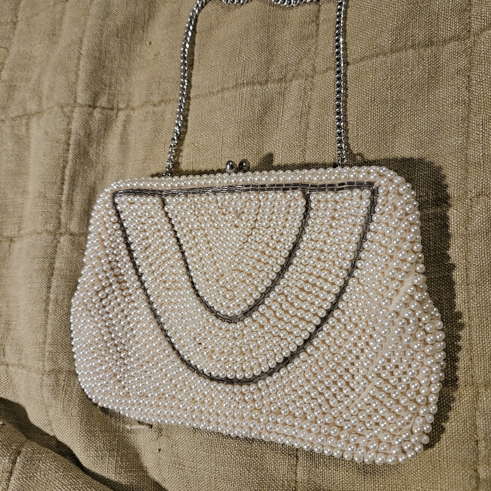 VINTAGE beaded clutch